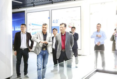 廈門(mén)萬(wàn)里石總裁鄒鵬一行蒞臨科達(dá)考察