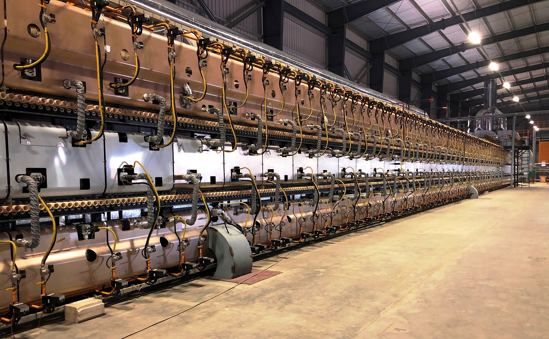 德力泰雙層窯強(qiáng)勢(shì)出海，三箭齊發(fā)又掀熱潮！