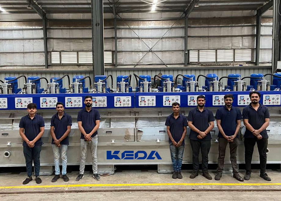 服務(wù)化｜“全球化”再上新臺(tái)階！科達(dá)印度首臺(tái)由本土員工維修改造的拋光機(jī)交付客戶(hù)使用